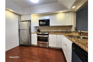 800 SE 20th Ave APT 909, Deerfield Beach, FL 33441, Sold 06/22/23