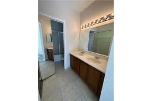 3271  Laurel Ridge Cir   0 Riviera Beach, FL 33404 Sold 05/25/23