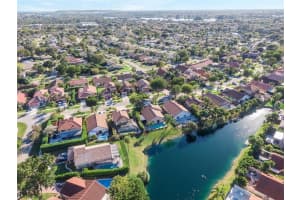 4039 Nw 5th Dr Deerfield Beach, FL 33442 Sold 03/03/23