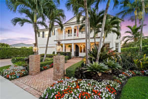 1334 Ponce De Leon Dr Fort Lauderdale, FL 33316 Sold 06/21/23