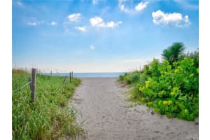 2409 N Ocean Blvd   527 Fort Lauderdale, FL 33305 Sold 05/04/23