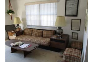 1301 Ne 7th St   310 Hallandale Beach, FL 33009 Sold 04/07/23