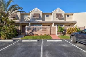 307 W Hemingway Cir, Margate, FL 33063, Sold 03/10/23