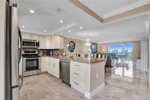 101 Se 3rd Av   506 Dania Beach, FL 33004 Sold 03/31/23
