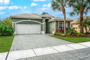 7993 Nw 70th Ave Parkland, FL 33067 Sold 03/06/23