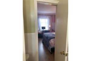 2424 SE 17th St, Fort Lauderdale, FL 33316, Sold 05/04/23