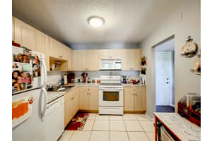 770 SE 2nd Ave, Deerfield Beach, FL 33441, Sold 03/30/23