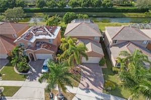 5153 Woodfield Way, Coconut Creek, Fl 33073 Coconut Creek, FL 33073 Sold 02/21/23