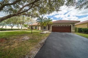 5763 Nw 101st Drive Coral Springs, FL 33076 Sold 03/20/23