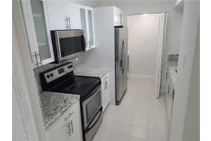 3020 Ne 32nd Ave   913 Fort Lauderdale, FL 33308 Sold 05/15/23