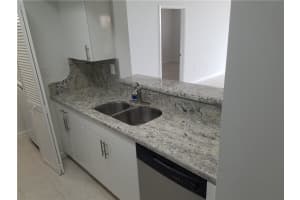 3020 Ne 32nd Ave   913 Fort Lauderdale, FL 33308 Sold 05/15/23