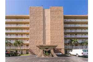 620 Ne 12th Avenue 306, Hallandale Beach, Fl 33009 Hallandale Beach, FL 33009 Sold 03/28/23