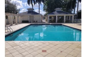 4244 Sw 72nd Way Davie, FL 33314 Sold 02/16/23