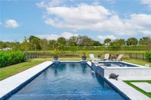 4688  Pinehurst Trail East Oakland Park, FL 33309 Sold 05/04/23