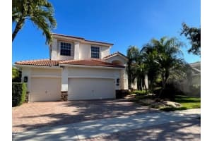 1182 Ginger Cir Weston, FL 33326 Sold 07/13/23