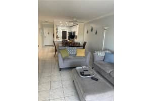 4117  Bougainvilla Dr   106 Lauderdale By The Sea, FL 33308 Sold 03/14/23