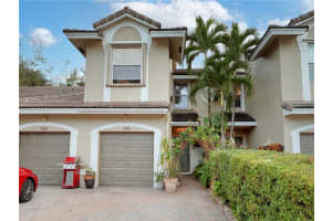 9056 Nw 54th St Sunrise, FL 33351 Sold 03/20/23