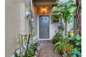 9056 Nw 54th St Sunrise, FL 33351 Sold 03/20/23