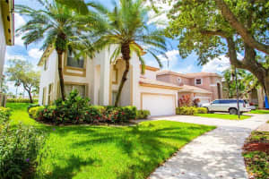 16006 E Opal Creek Dr Weston, FL 33331 Sold 05/11/23
