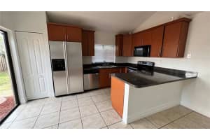 632  Commodore Dr   632 Plantation, FL 33325 Sold 02/28/23
