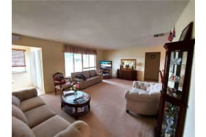 5111 Nw 50th Ave Tamarac, FL 33319 Sold 03/31/23