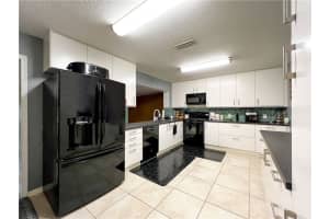 11820 Nw 39th St Sunrise, FL 33323 Sold 04/13/23