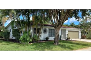 6361 Moonstone Way Delray Beach, FL 33484 Sold 07/10/23