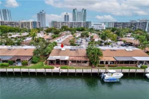 2639 S Parkview Dr Hallandale Beach, FL 33009 Sold 06/12/23