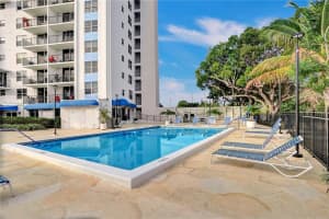 1800 N Andrews Ave   9k Fort Lauderdale, FL 33311 Sold 04/03/23