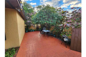 14721 Sw 86th Lane 14721, Miami, Fl 33193 Miami, FL 33193 Sold 02/23/23