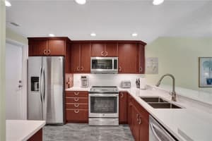 1500 S Ocean Blvd   207, Pompano Beach, FL 33062 Sold 08/16/23