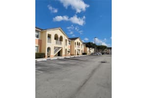 1663 SE 29th St 203, Homestead, FL 33035 - MLS#F10364966