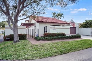21545  Campo Allegro Dr Boca Raton, FL 33433 Sold 03/21/23