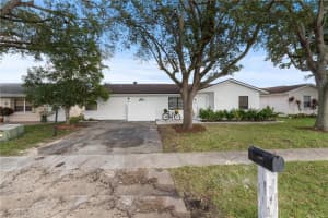 9819 Spanish Isles Drive, Boca Raton, Fl 33496 Boca Raton, FL 33496 Sold 03/13/23