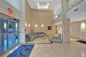 750 N Ocean Blvd 501, Pompano Beach, FL 33062 Sold 10/17/23