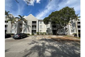 11133 Sw 8th Street 306-9, Pembroke Pines, Fl 33025 Pembroke Pines, FL 33025 Sold 04/17/23