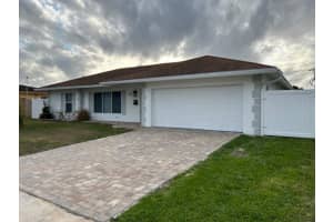 669 Nw 15th Ave Boca Raton, FL 33486 Sold 05/15/23