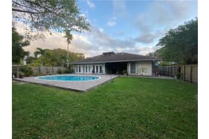 6807 Nw 78th Ct Tamarac, FL 33321 Sold 03/02/23