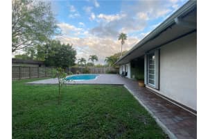 6807 Nw 78th Ct Tamarac, FL 33321 Sold 03/02/23