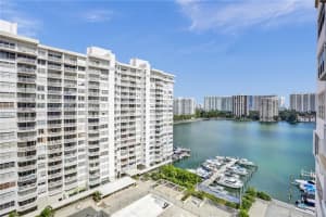 18041  Biscayne Blvd   1402 Aventura, FL 33160 Sold 03/30/23