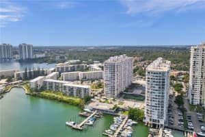 18041 Biscayne Boulevard 1402, Aventura, Fl 33160 Aventura, FL 33160 Sold 03/30/23