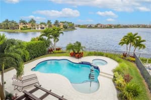 10101  Lake Vista Ct Parkland, FL 33076 Sold 04/28/23