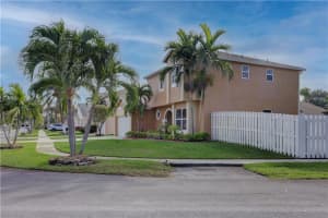 9640  Corona St Miramar, FL 33025 Sold 04/06/23