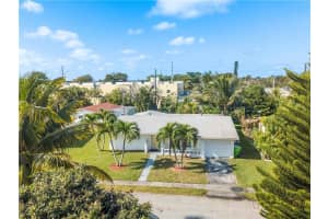 2571 Nw 81st Ter Sunrise, FL 33322 Sold 04/20/23