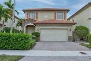 8810 Nw 114th Pl Doral, FL 33178 Sold 05/15/23