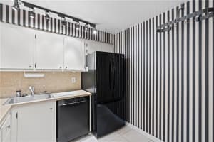 6195 Rock Island Road 207, Tamarac, Fl 33319 Tamarac, FL 33319 Sold 03/10/23