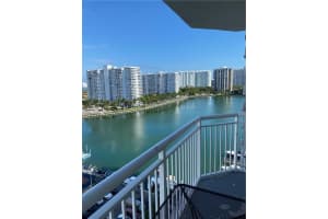 18071  Biscayne Blvd   1202 Aventura, FL 33160 Sold 03/27/23