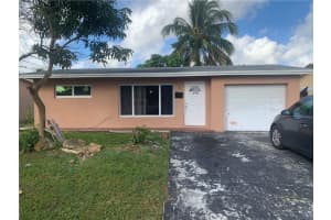 2745 NW 69th Ave, Sunrise, FL 33313 Sold 11/09/23