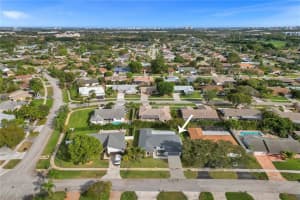 17702  Raintree Ter Boca Raton, FL 33487 Sold 03/17/23