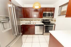 4235 N University Dr   205 Sunrise, FL 33351 Sold 06/07/23